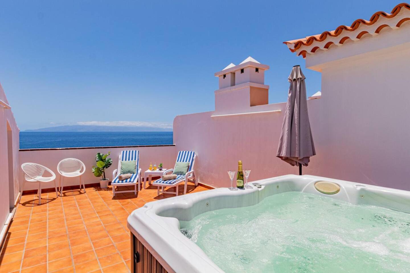 Penthouse Apt With Jacuzzi By Dream Homes Tenerife Puerto de Santiago  Exteriér fotografie
