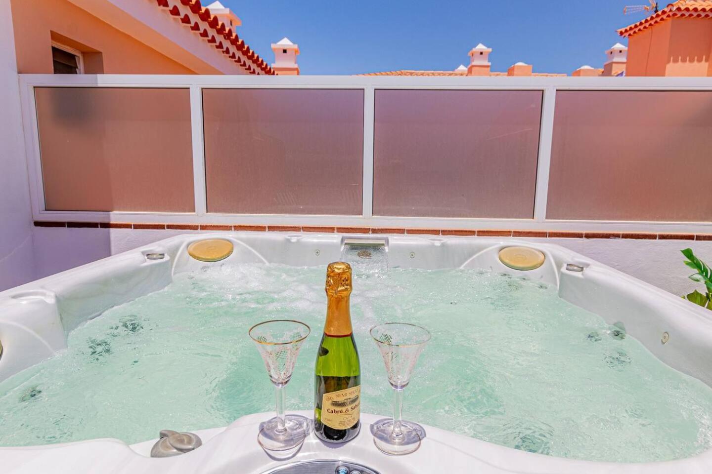 Penthouse Apt With Jacuzzi By Dream Homes Tenerife Puerto de Santiago  Exteriér fotografie